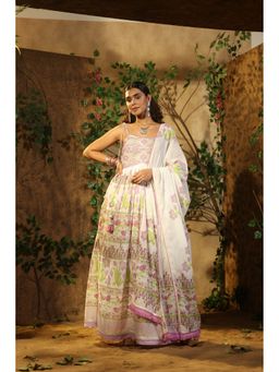 BAIRAAS - Women Pure Cotton Sleevless Printed Purple Dress with Dupatta