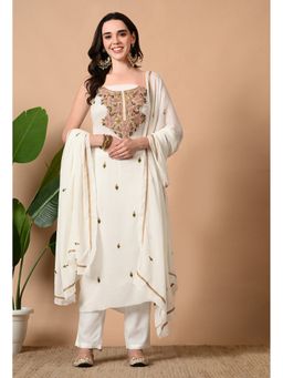 THE WEAVERS SHOP BY RAAVI - White Georgette Embroidered Unstitched Kurta and Pant with Dupatta