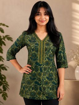Vbuyz - Women'S Olive Green Floral A-Line Cotton Stitched Tunic