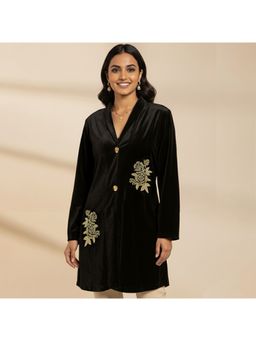 First Resort by Ramola Bachchan - Black Twin Golden Roses Hand Embroidered Velvet Coat