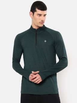CULT - High Neck Active Polyester T-Shirt with Thumb Opening