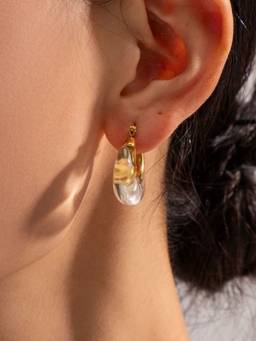 Inaya Accessories - 18Kt Gold Plated U Shaped Raisin Hoop Earrings, Gabi
