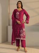 Maroon color option, Currently selected
