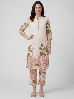 R&B - Peach Floral Printed Women Pure Cotton Kurta & Pant