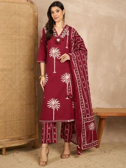 CHETI - Women Pure Cotton Printed Straight Kurta With Pant & Dupatta - Maroon