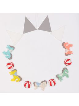 Kiyo Miyo - Multi-Color Felt Character Decor Bunting