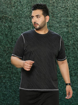 Instafab Plus - Men Onyx Black Plash-Imprint Activewear T-Shirt