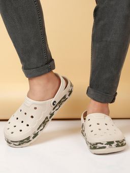 Cantabil - Beige Casual Clogs For Men