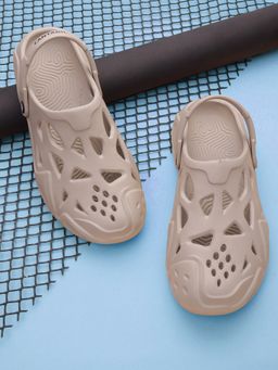 Cantabil - Beige Casual Clogs For Men