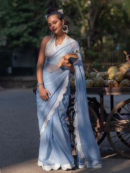 Suta - Women Blue Cotton Solid Saree