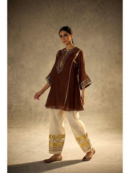Mirraw - Chocolate Brown Chanderi Embroidered Kurta with Palazzo