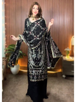 Mirraw - Black Georgette Embellished Kurta with Palazzo and Dupatta