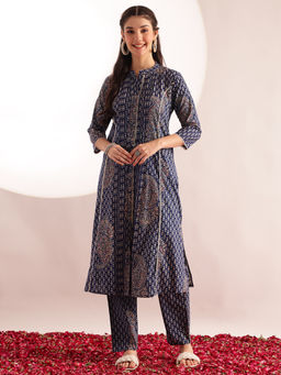 Vbuyz - Women'S Blue Floral Print Fit and Flare Cotton Stitched Kurta With Pant