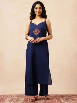 Vbuyz - Women'S Blue Solid A-Line Cotton Stitched Kurta With Pant