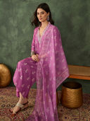 Pink color option, Currently selected