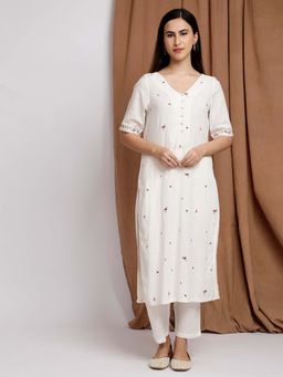 Dharya - Ivory Embroidered Cotton Slub Kurta with Pants