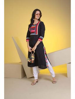 Fantasia - Women Black Long Printed Kurta