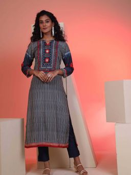 Fantasia - Women Blue Long Printed Kurta