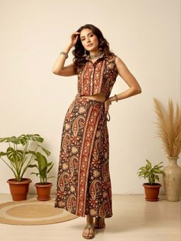 WineRed - Womens Ethnic Printed Sleeveless Crop Shirt and Tie-Up Wrap Skirt Set