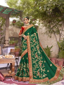 Odette - Green Art Silk Saree with Unstitched Blouse