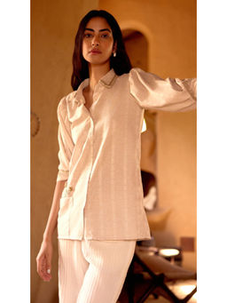 Basanti Kapde aur Koffee - Ivory Cotton Jacquard Shirt