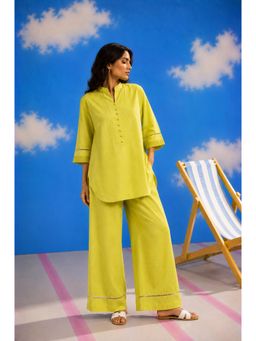 LAALZARI - Green Linen Three Fourth Sleeves Mandarin Neck Solid Co-ord Set