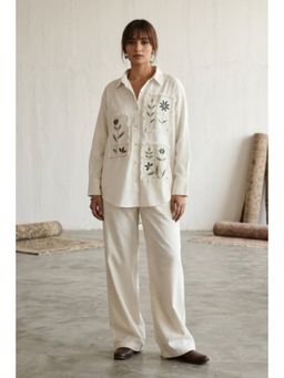 Autumnlane - Swades White Embroidered Cotton Co Ord Set