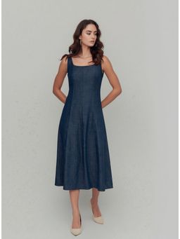 Twenty Dresses by Nykaa Fashion - Denim A-Line Midi Navy Blue Dress
