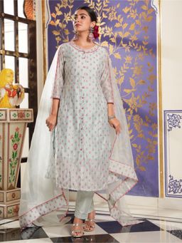 ARAMYA - Green Organza Three Fourth Sleeves Round Neck Printed Kurta With Pants & Dupatta