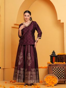 ARAMYA - Maroon Chanderi Three Fourth Sleeves V-Neck Woven Kurta With Skirts