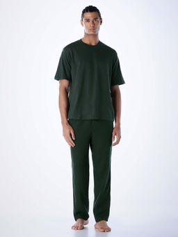 Jack & Jones - Men Regular Fit Green T-shirt & Pyjama