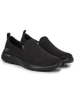 SKECHERS - Women Black SUMMITS Running Shoes