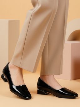 The White Pole - Women Black Pump Heels