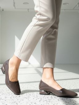The White Pole - Women Grey Pump Heels