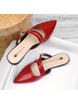 Perca - Women Red Pointed-Toe Sandals
