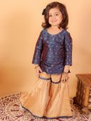 Navy Blue color option, Currently selected