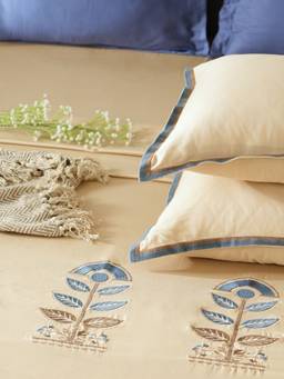 House of Owlet - Cashmere Beige 300TC Super king Bedsheet With 2 Pillow Covers