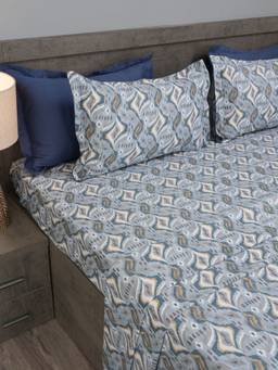 House of Owlet - Blue Contemporary Ikat 210TC Cotton Superking Bedsheet with 2 Pillow Covers