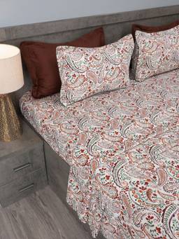 House of Owlet - Orange Bohemian Paisley 210 TC 100% Cotton Superking Bedsheet with 2 Pillow Covers