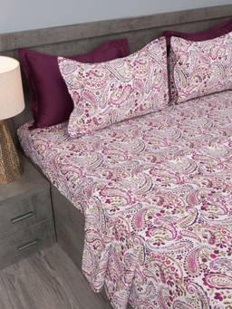House of Owlet - Violet Bohemian Paisley 210 TC 100% Cotton Superking Bedsheet with 2 Pillow Covers