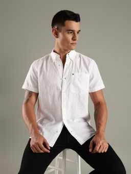 Tommy Hilfiger - Men White Solid Casual Shirt