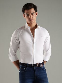 Tommy Hilfiger - Men White Solid Casual Shirt