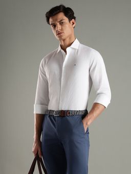 Tommy Hilfiger - Men White Solid Casual Shirt