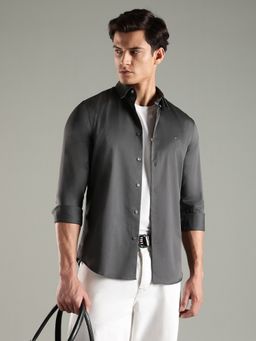 Tommy Hilfiger - Men Charcoal Solid Casual Shirt
