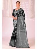 Black color option, Currently selected