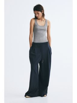 H&M - Women Grey Ribbed vest top