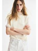 Beige color option, Currently selected