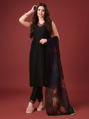 Black color option, Sold out, Currently selected