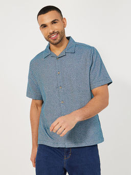 Styli - Men Patterned Relaxed Fit Resort Collar Shirt