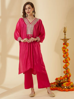FASHOR - Women Pink Embroidered Kurta with Pant (Set of 2)